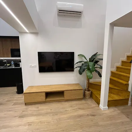 Loft Accommodative A Apartment